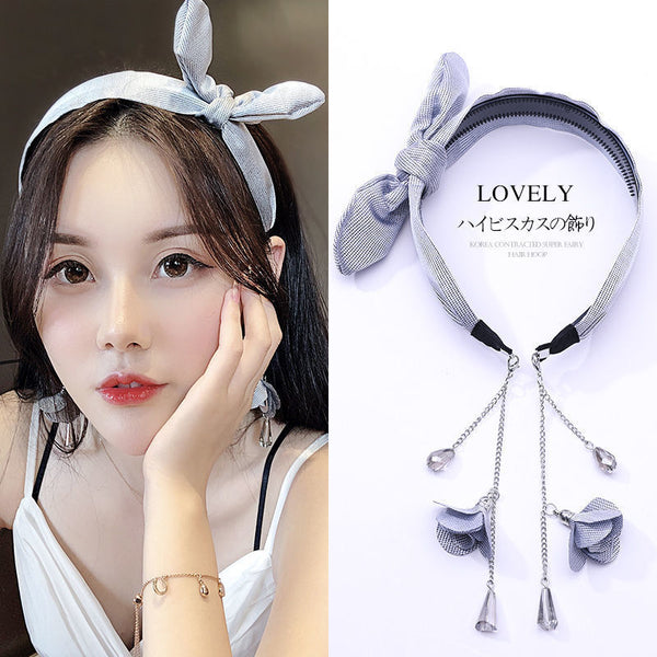 Bow tie hair tie