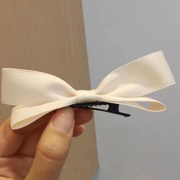 Cute Bow Stereo Small Hairclip Headdress