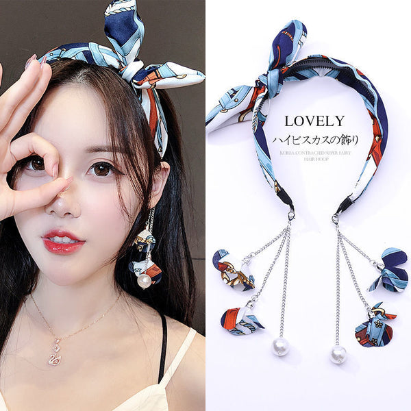 Bow tie hair tie
