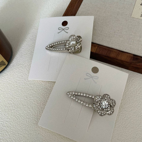 Pearl Camellia Side Small Hairclip Women